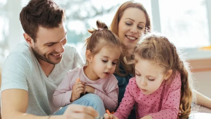 Chelsea Acton Famous Parenting