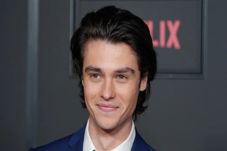 Felix Mallard Height